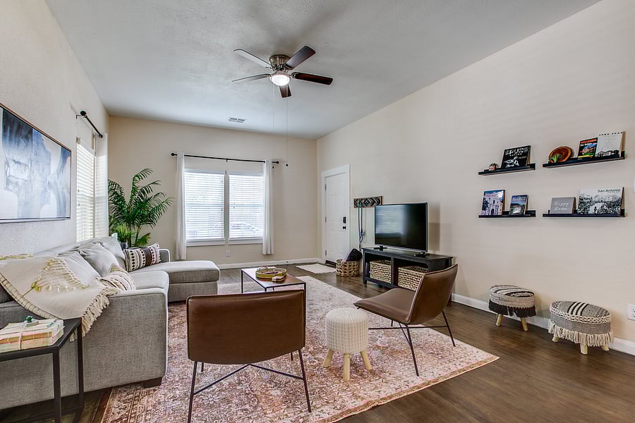 Furnished Finder property 656099_1 photo 5
