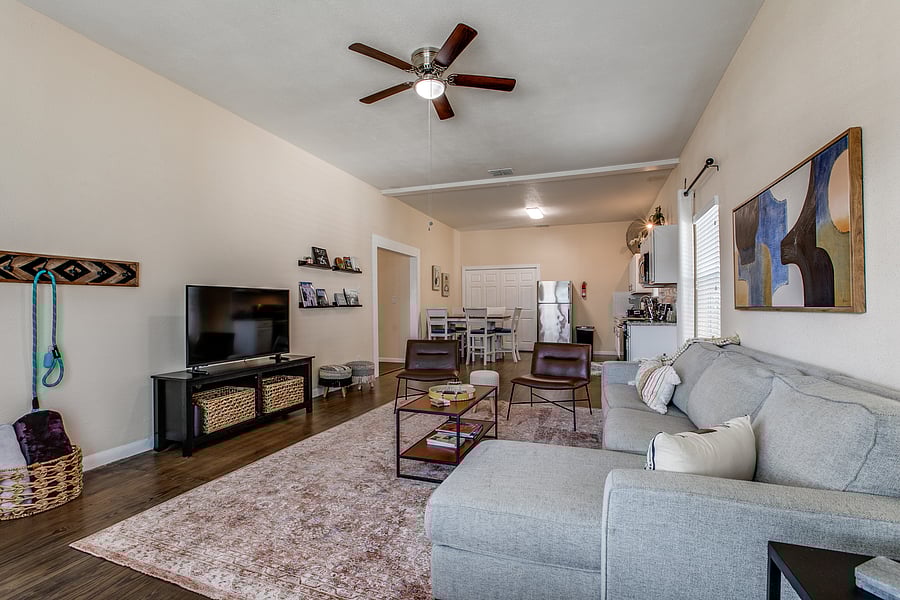 Furnished Finder property 656099_1 photo 4