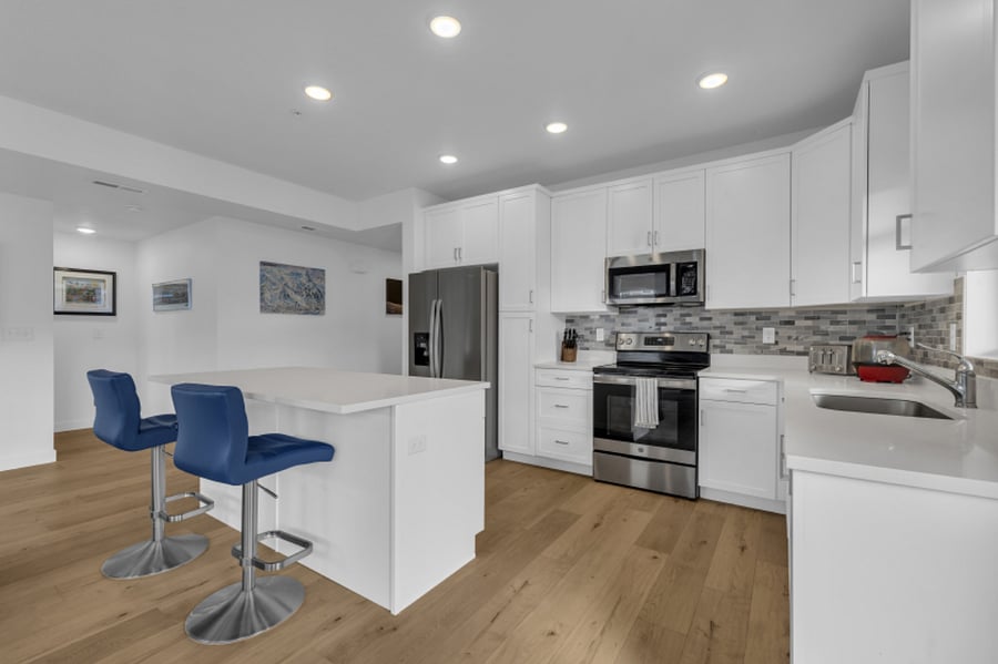 Furnished Finder property 656100_1 photo 9