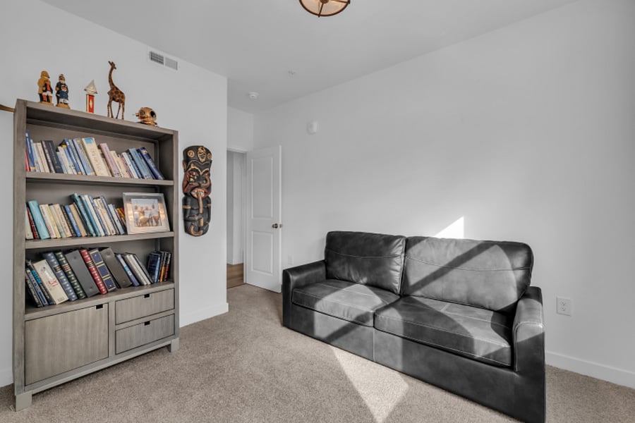 Furnished Finder property 656100_1 photo 17