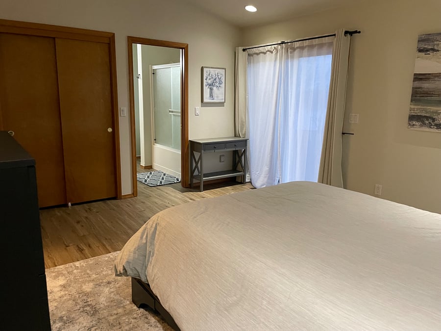 Furnished Finder property 656110_1 photo 7