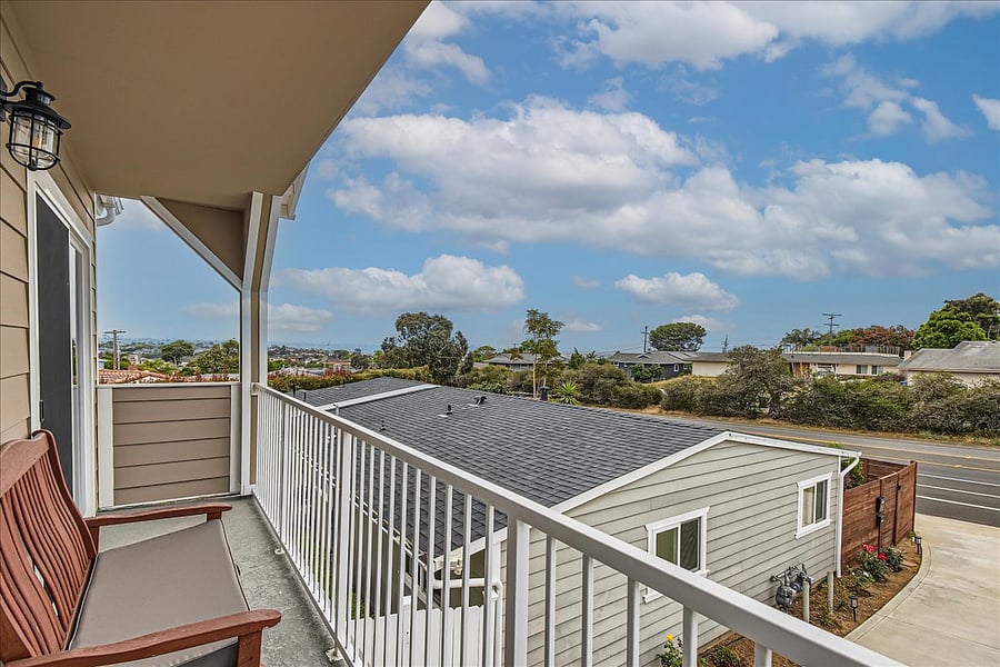 Furnished Finder property 656119_1 photo 12