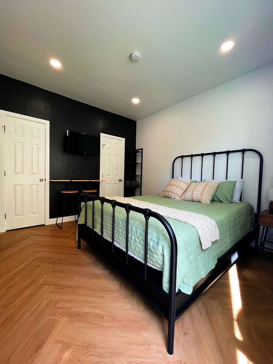 Furnished Finder property 656122_1 photo 5