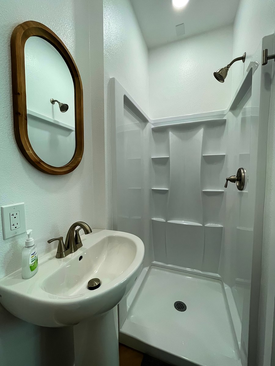 Furnished Finder property 656122_1 photo 8