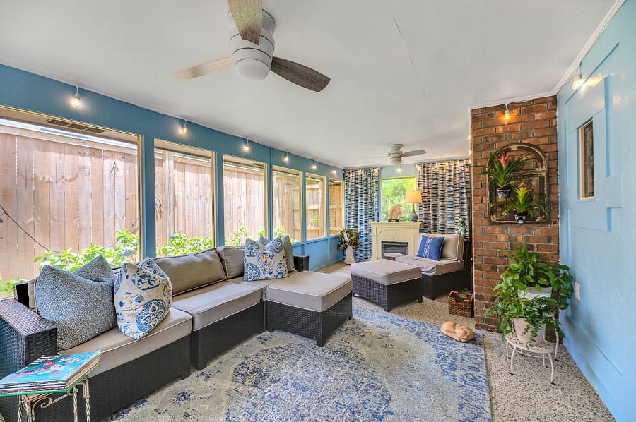 Sunny and spacious Sunroom for morning coffee or an afternoon read