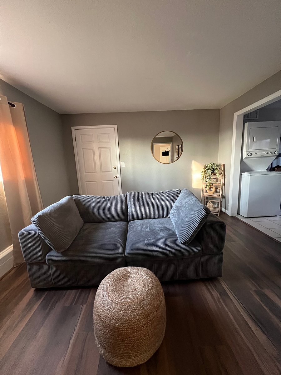 Furnished Finder property 656213_1 photo 3
