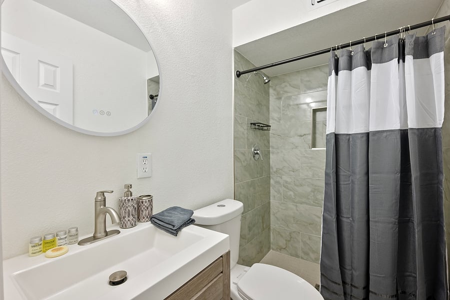 Furnished Finder property 656259_1 photo 18