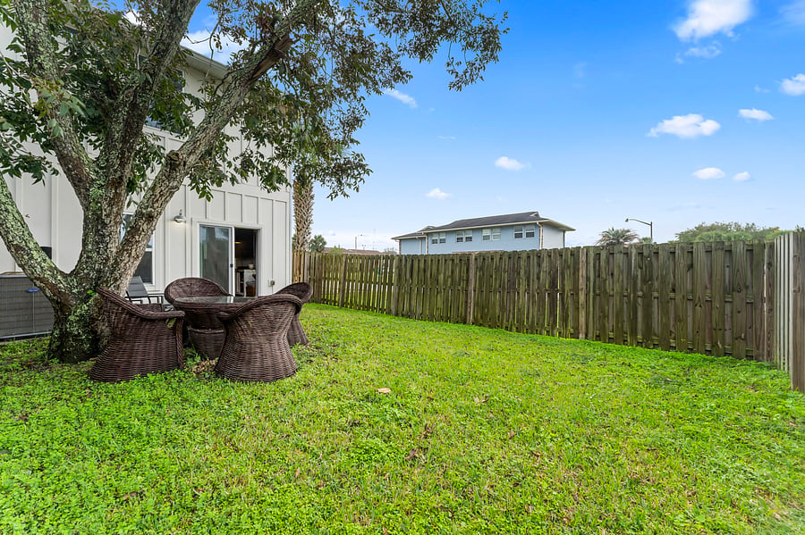 Furnished Finder property 656315_1 photo 37