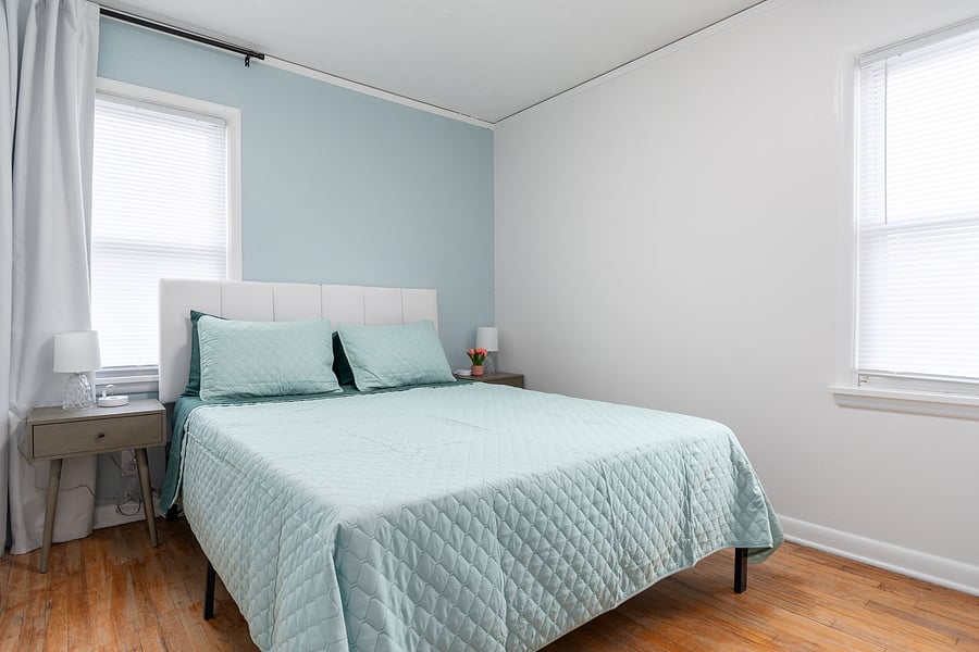 Queen bed