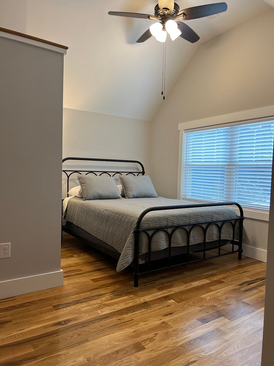 upstairs bedroom 