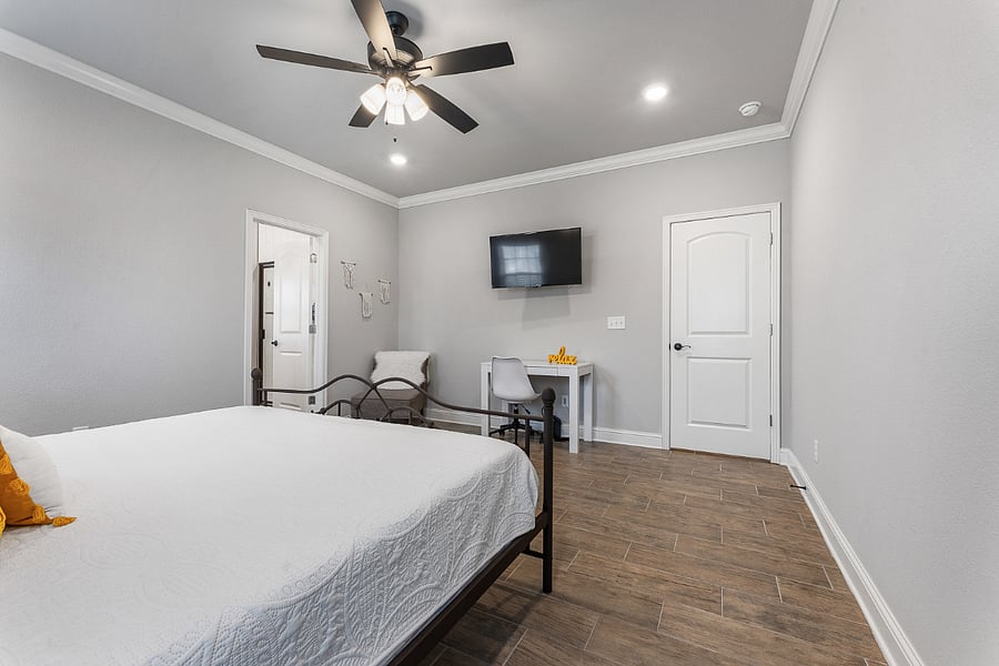 Furnished Finder property 656382_1 photo 15
