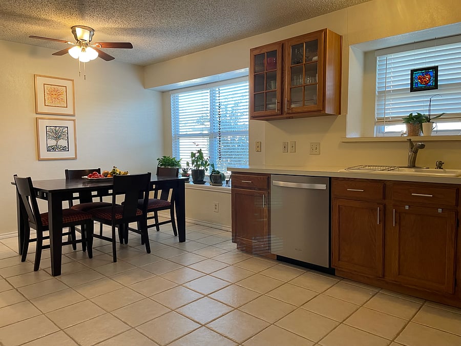 Furnished Finder property 656411_1 photo 10