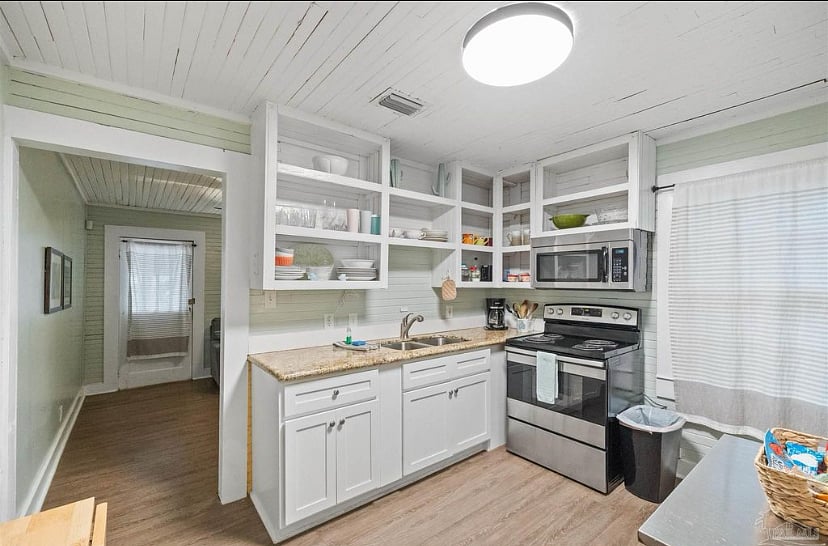 Furnished Finder property 656418_1 photo 9