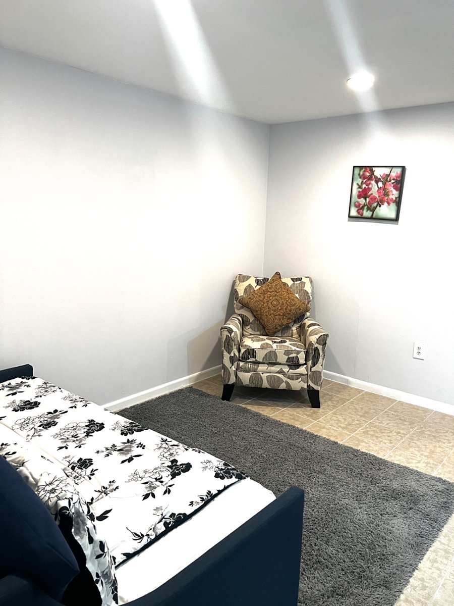 Furnished Finder property 656460_1 photo 9