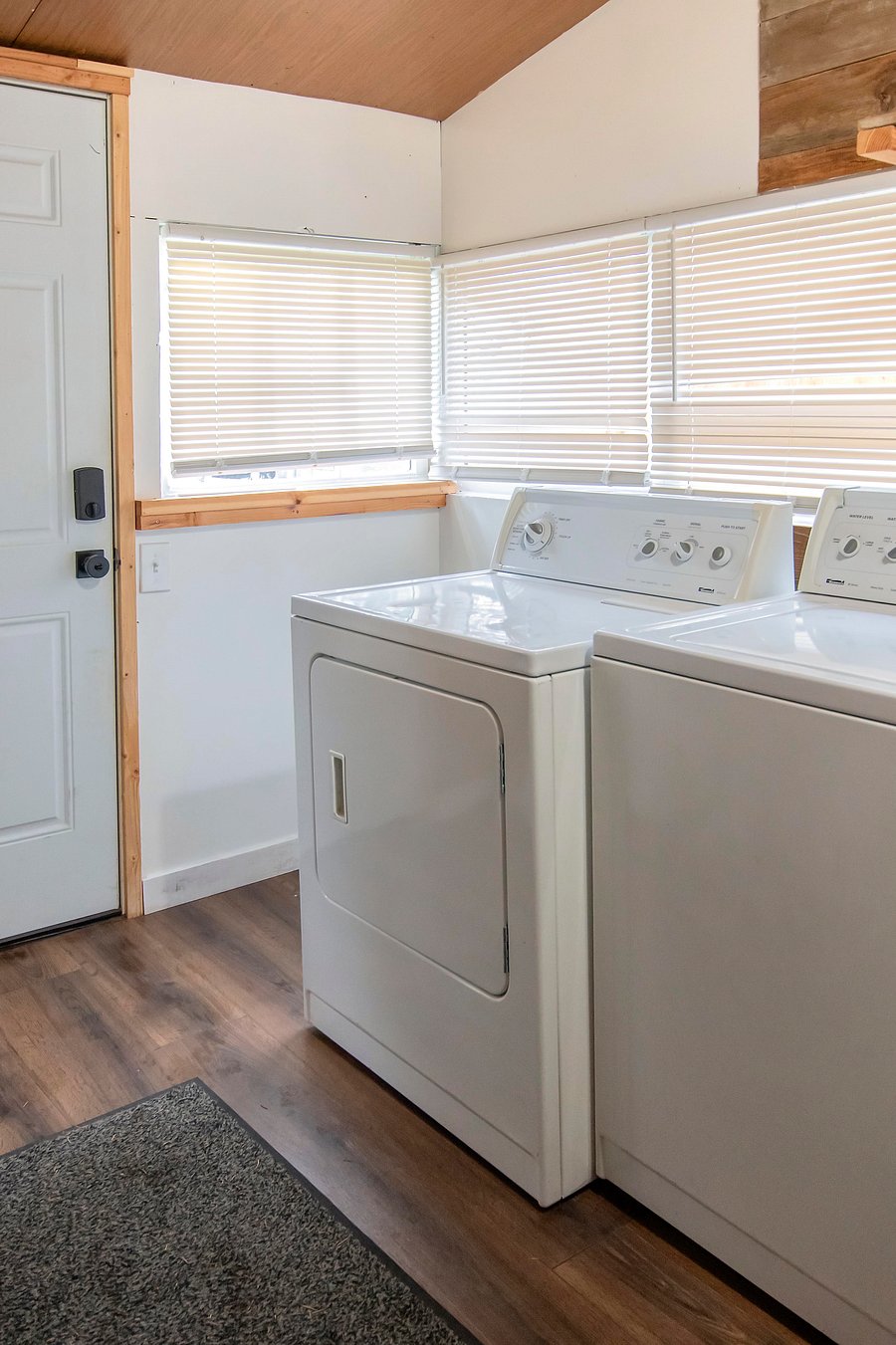 Furnished Finder property 656482_1 photo 14