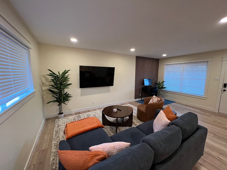 Furnished Finder property 656486_1 photo 3