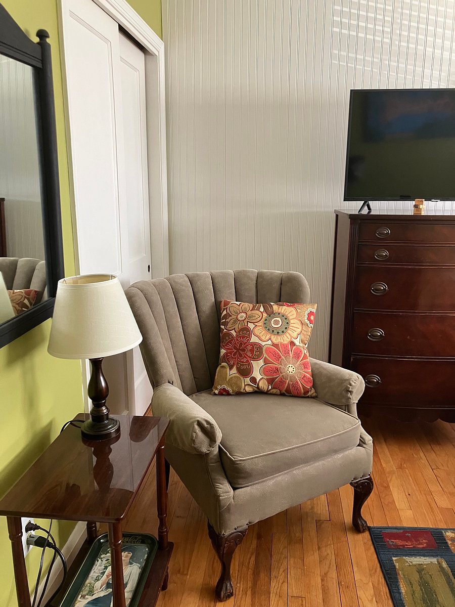 Furnished Finder property 656529_1 photo 3