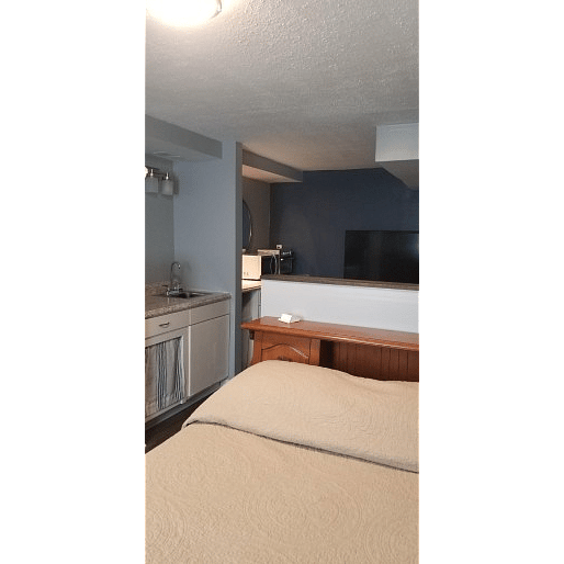 Furnished Finder property 656555_1 photo 3