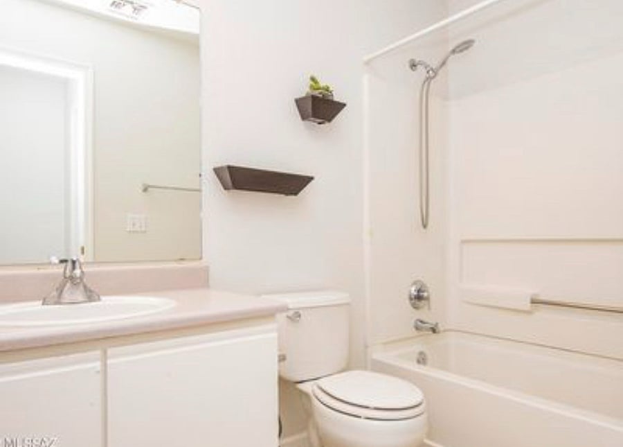 Furnished Finder property 656559_1 photo 11