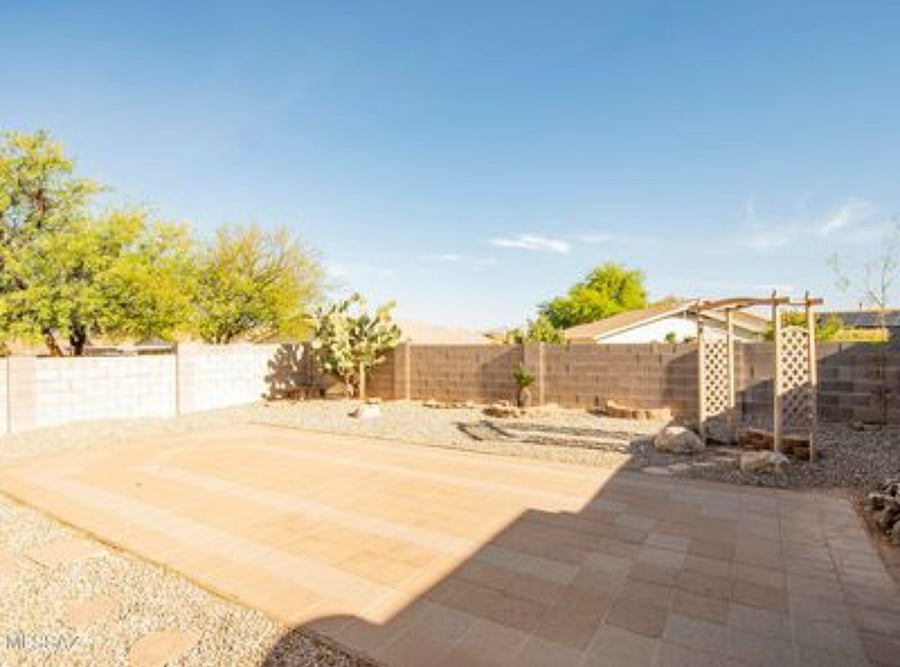 Furnished Finder property 656559_1 photo 15