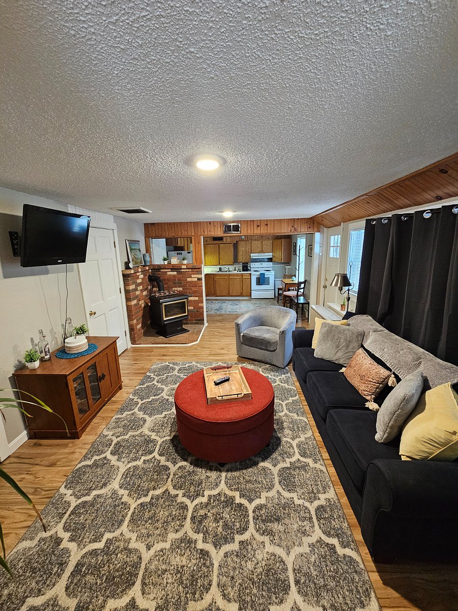 Furnished Finder property 656560_1 photo 1