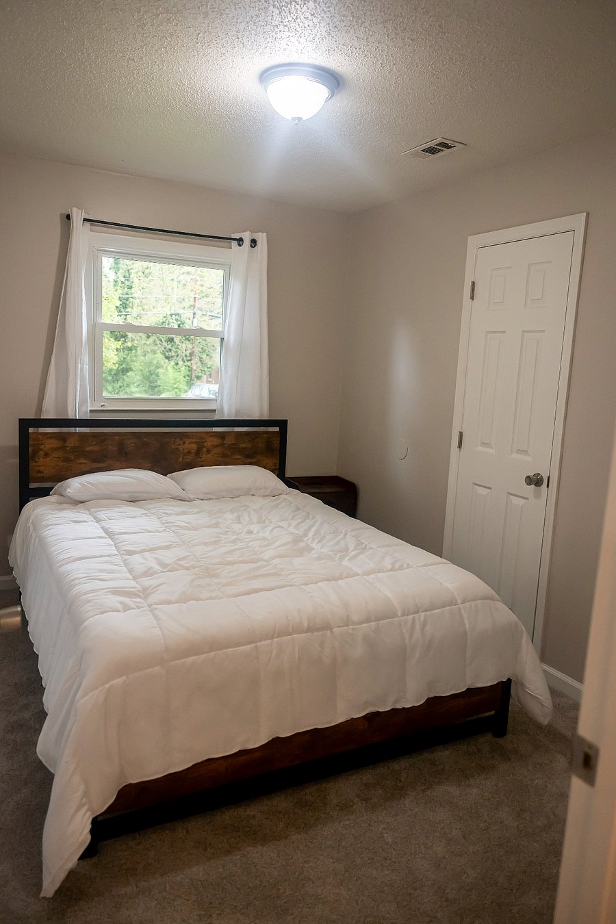Furnished Finder property 656586_1 photo 14