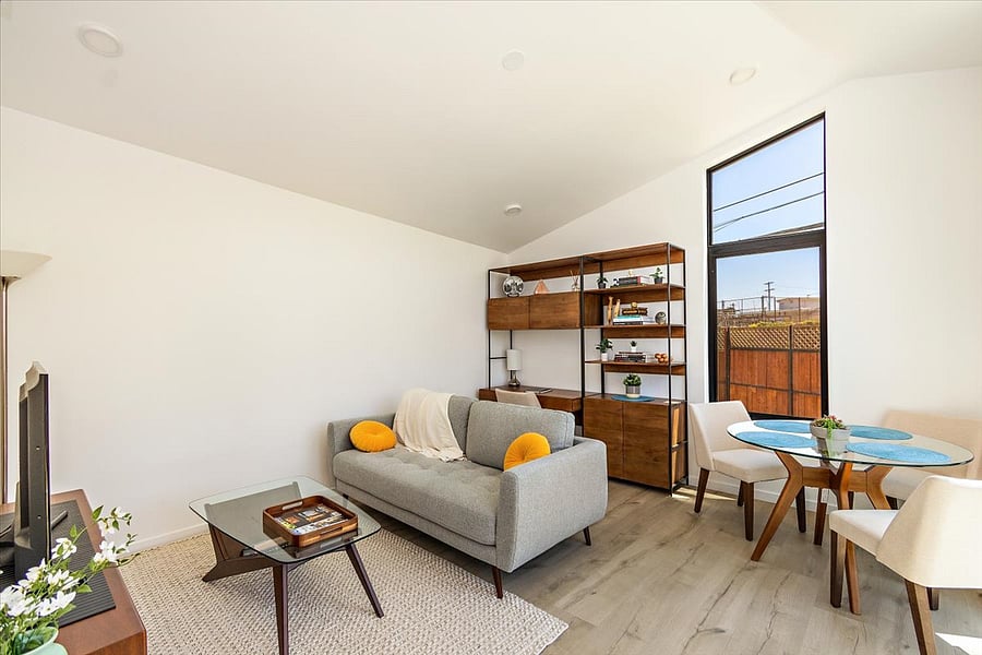 Furnished Finder property 656588_1 photo 3