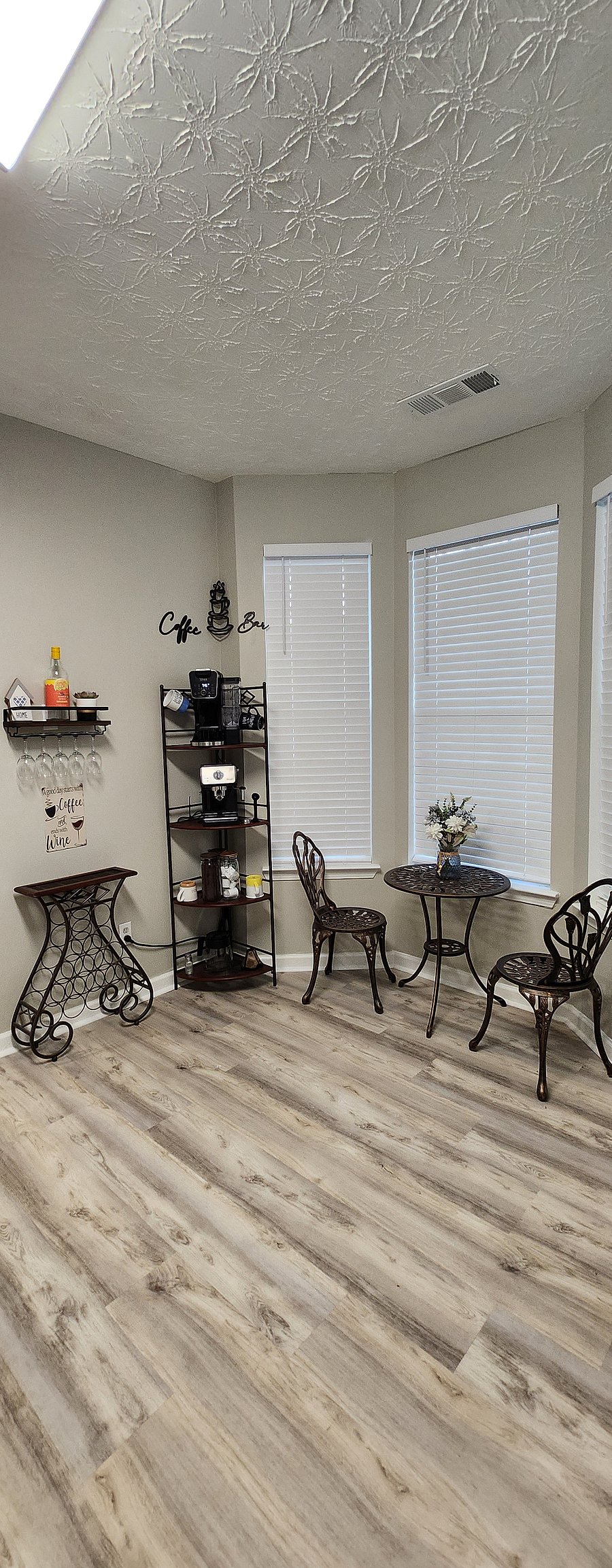 Furnished Finder property 656594_1 photo 3