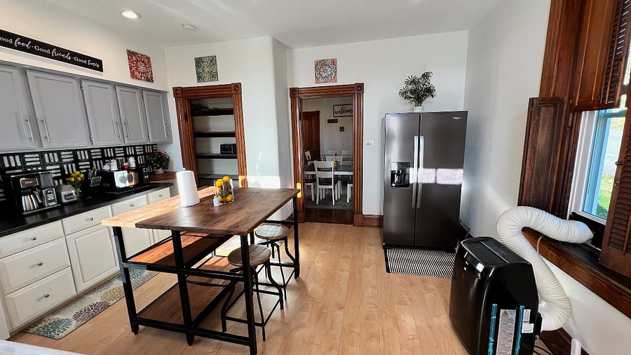 Furnished Finder property 656608_1 photo 3