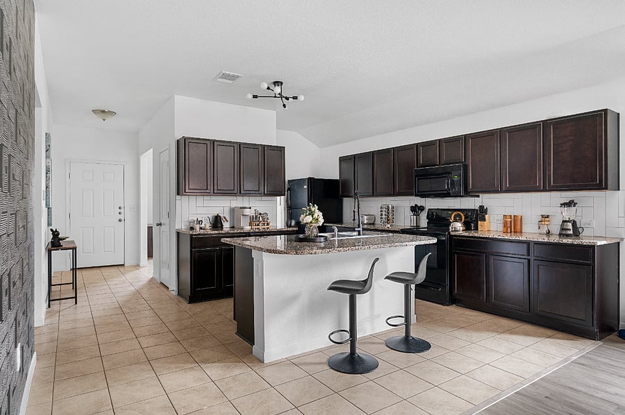 Furnished Finder property 656620_1 photo 8