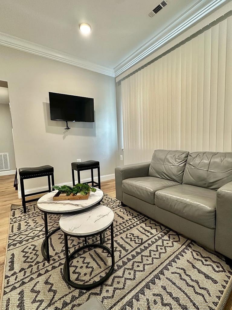 Furnished Finder property 656641_1 photo 10