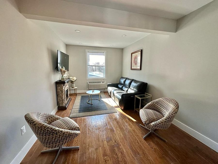 Furnished Finder property 656641_2 photo 3