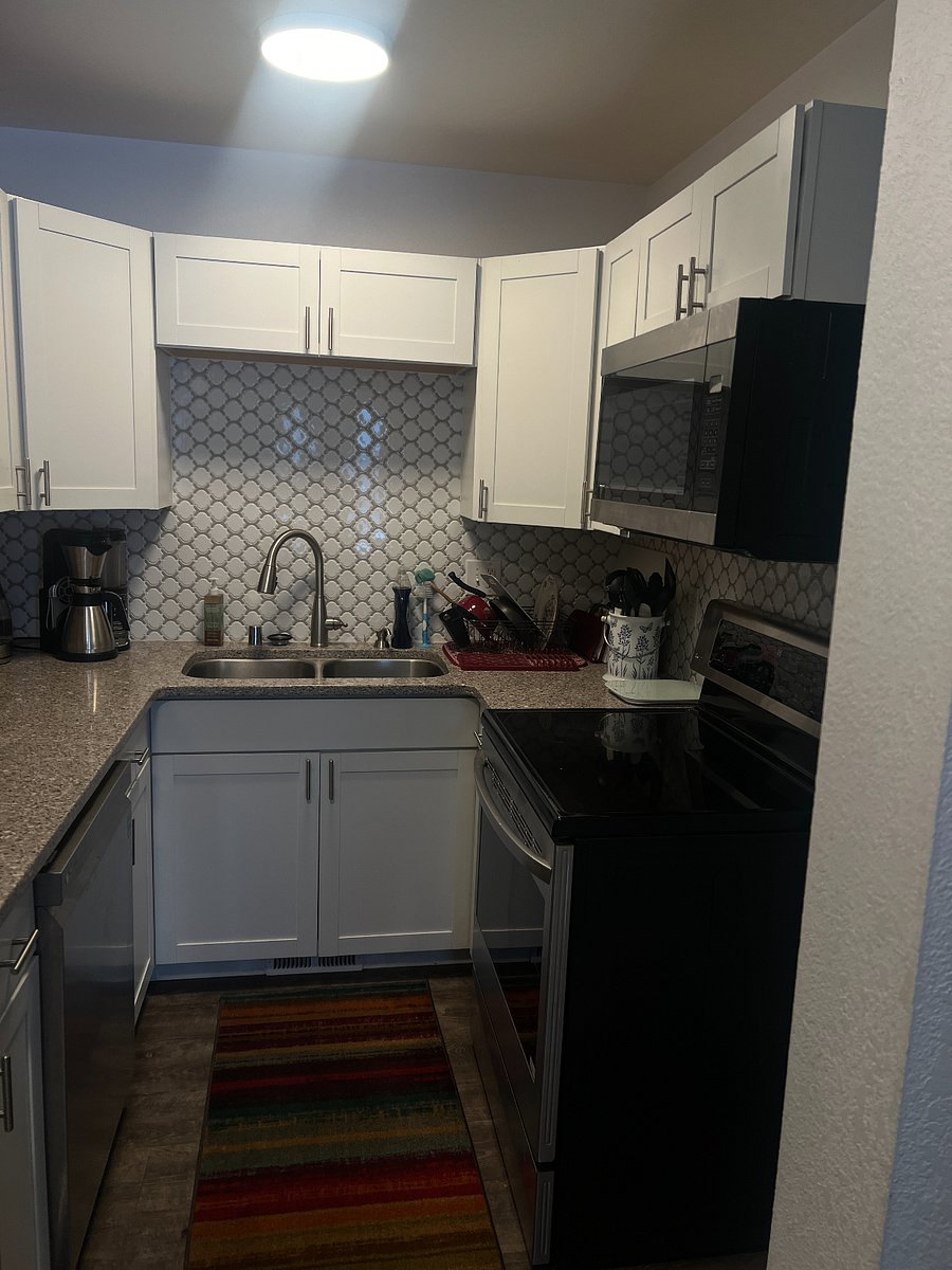 Furnished Finder property 656681_1 photo 3