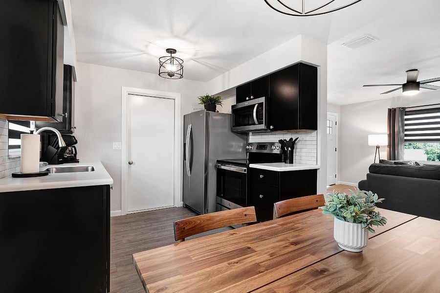 Furnished Finder property 656711_1 photo 2