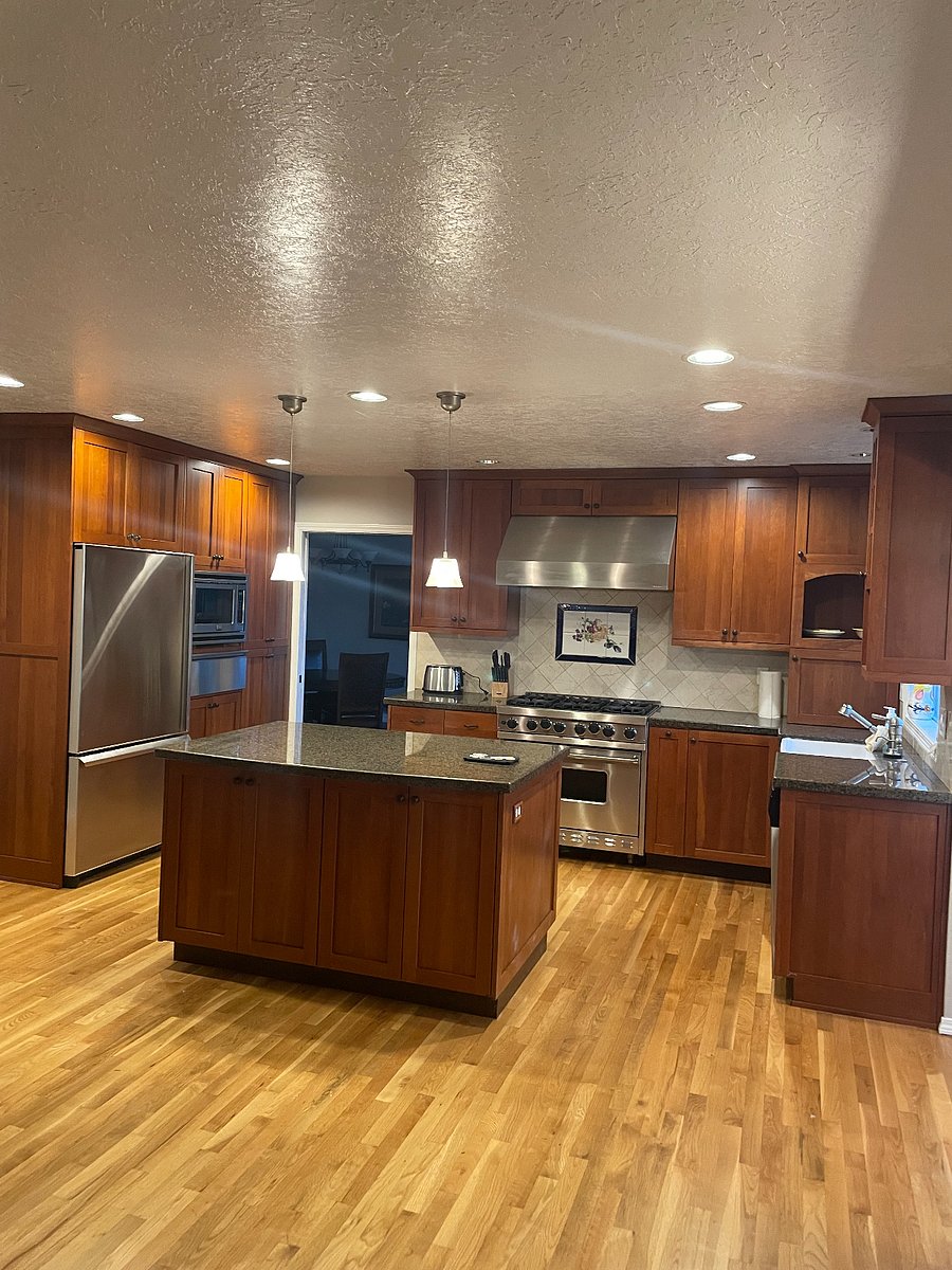Gourmet Kitchen