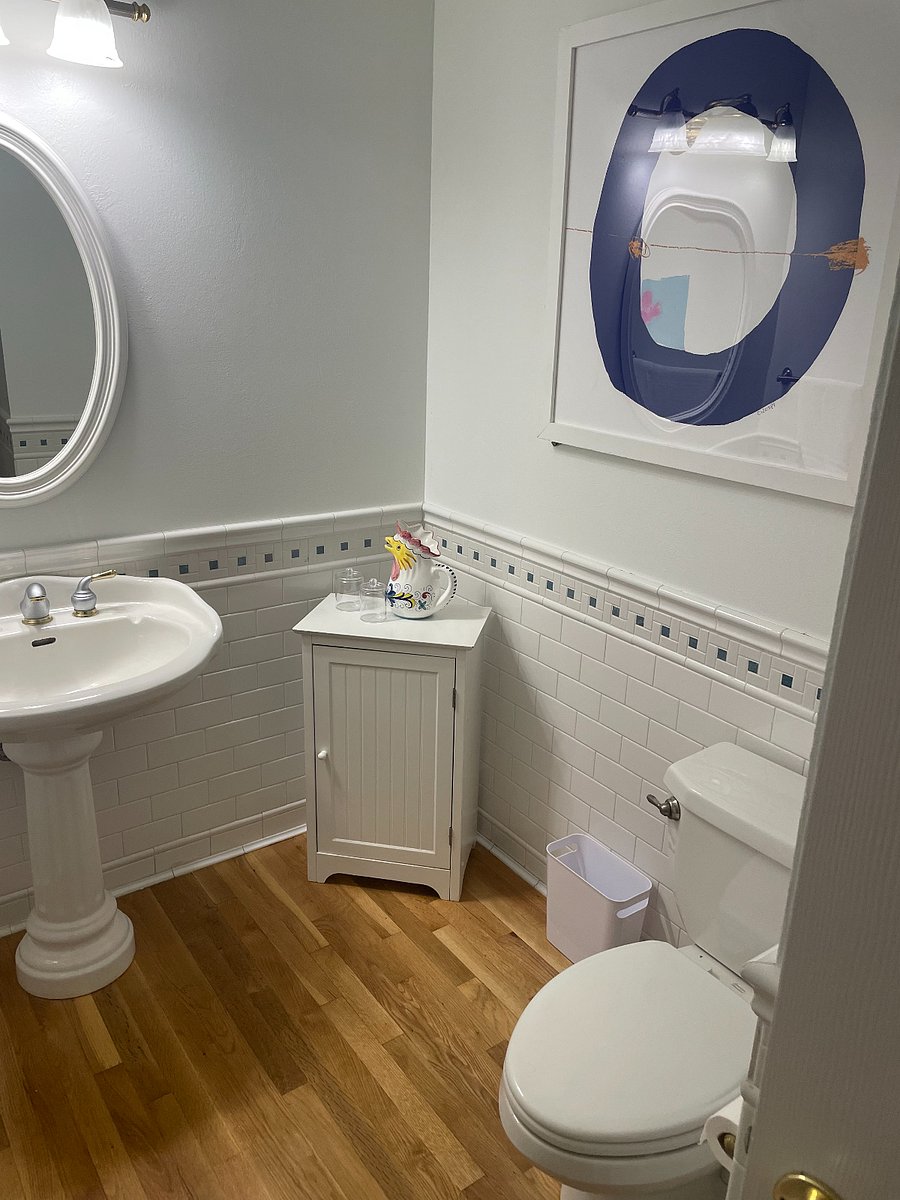 Main Floor Guest Bathroom