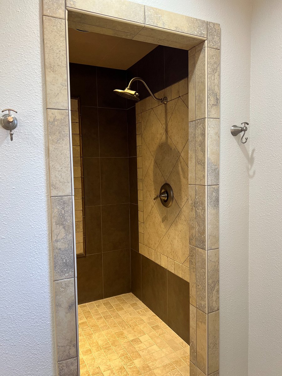 Master shower