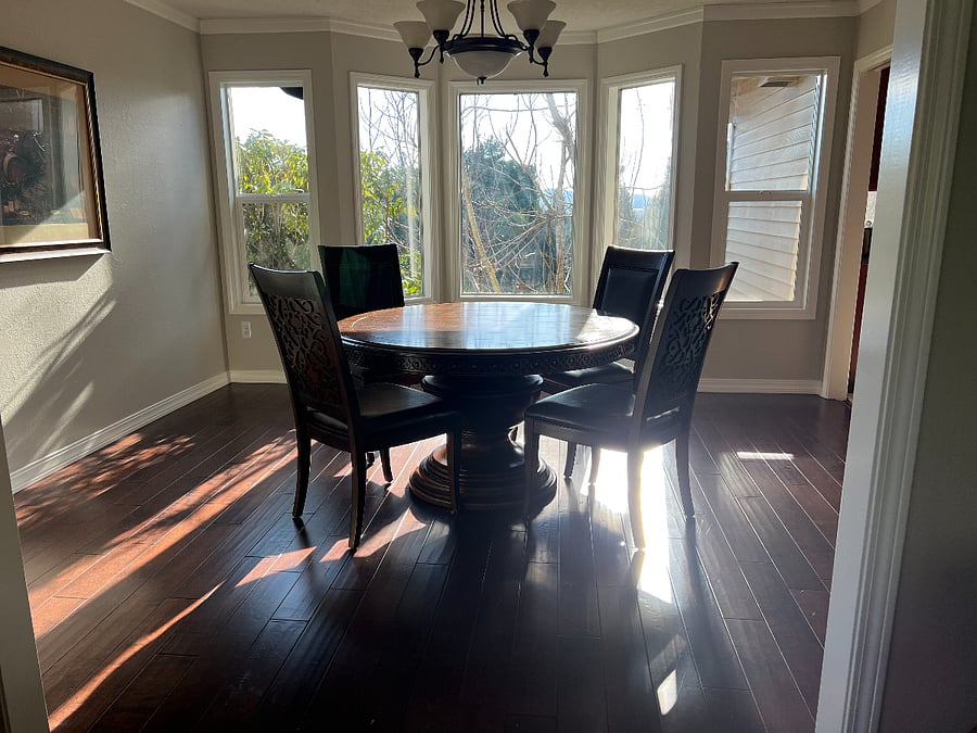 Formal dining room