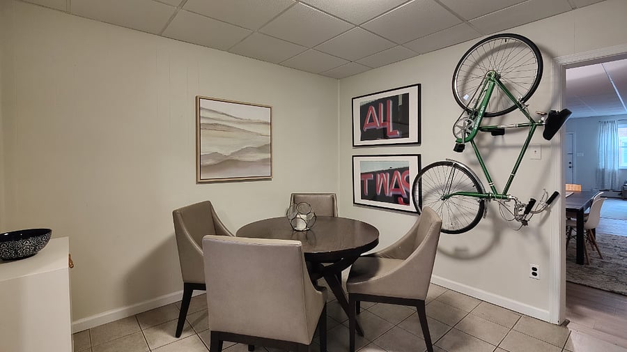 2 bikes available as well as an exercise bike