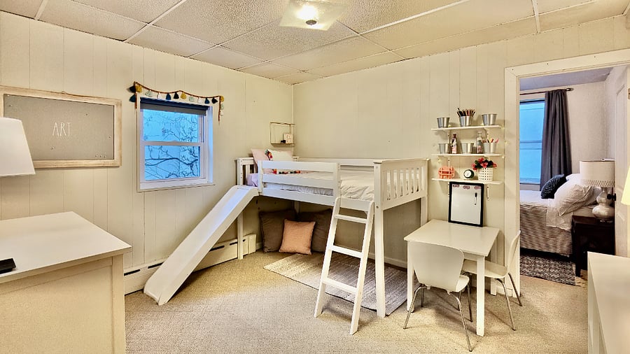 twin bedroom or office