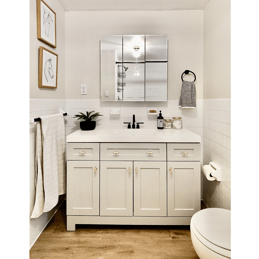 Newly removated full bathroom with tub/shower.