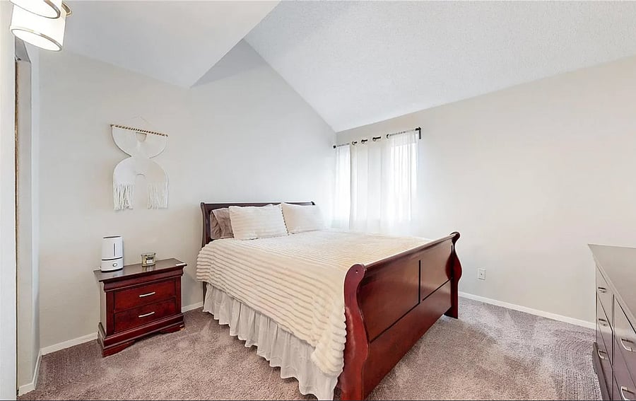 Furnished Finder property 656750_1 photo 12