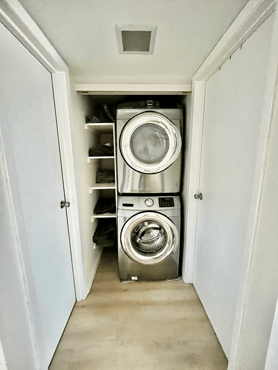 Full Washer/Dryer