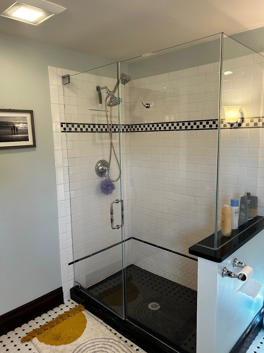 upstairs bathroom