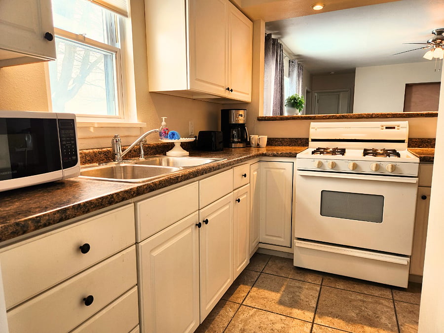 Furnished Finder property 656758_1 photo 3