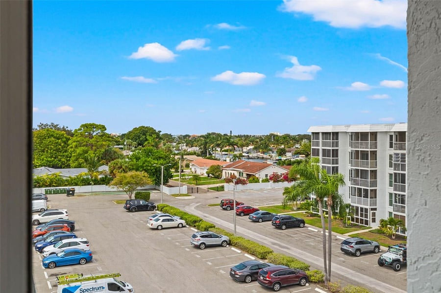 Furnished Finder property 656797_1 photo 27