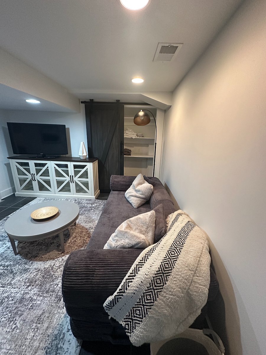Furnished Finder property 656815_1 photo 15
