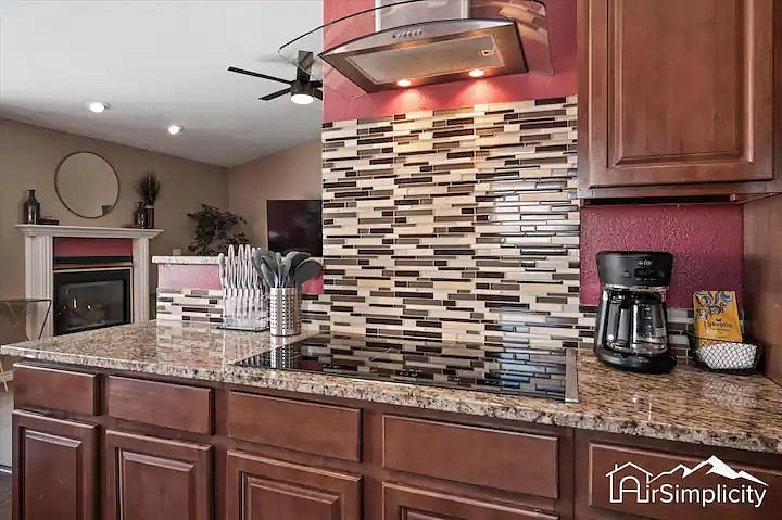 Furnished Finder property 656942_1 photo 18