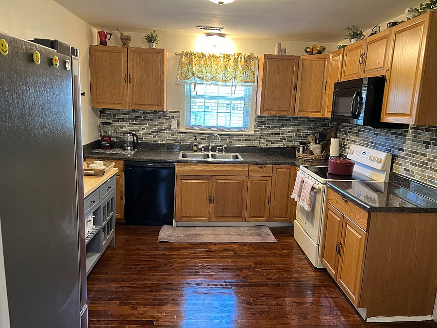 Furnished Finder property 657002_1 photo 8