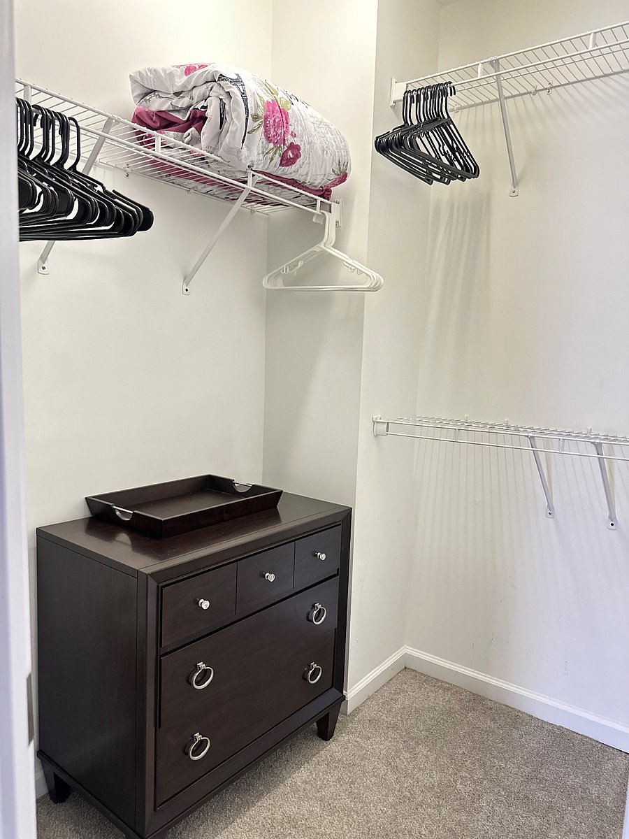 Furnished Finder property 657070_1 photo 12